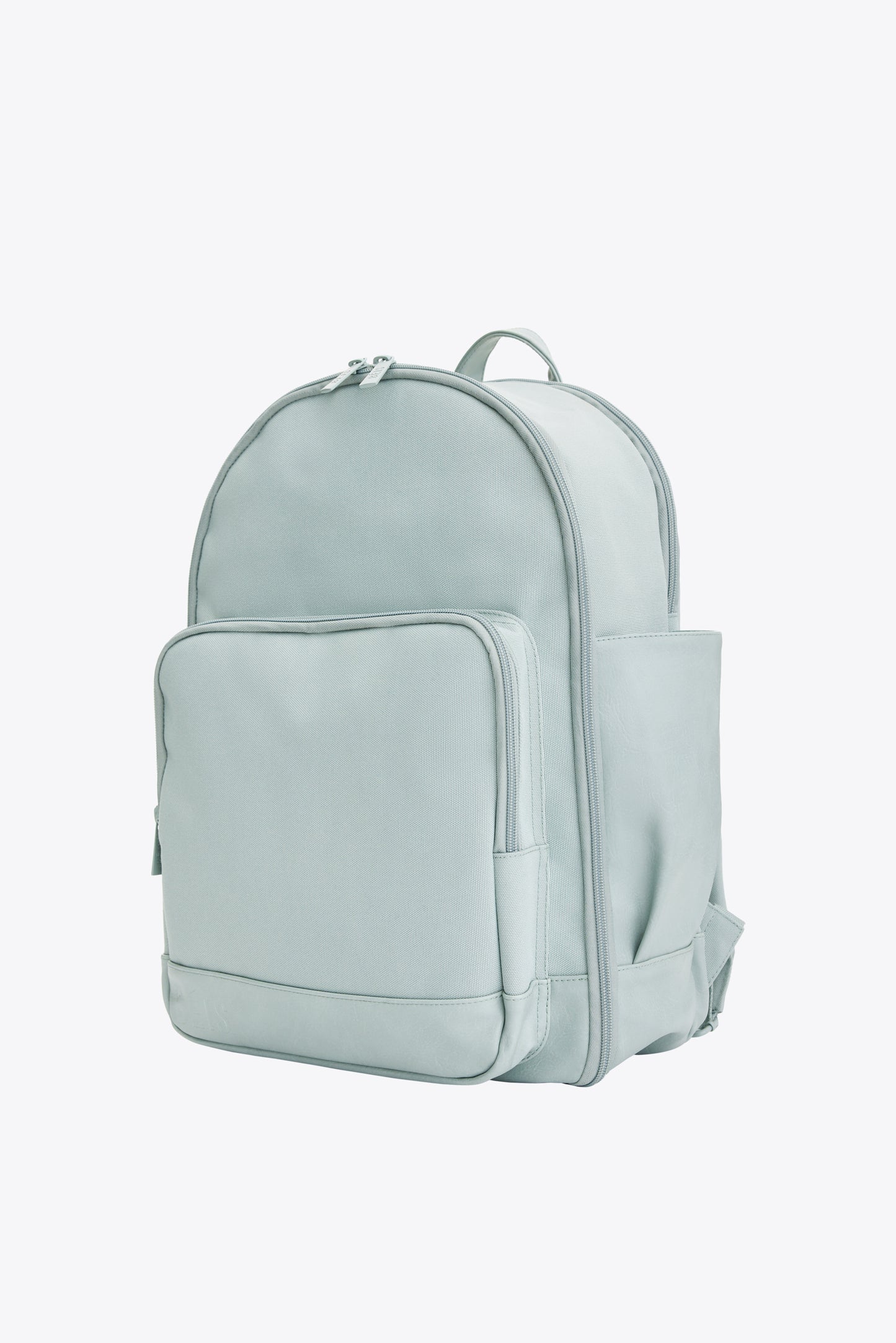 The Travel Backpack in Slate