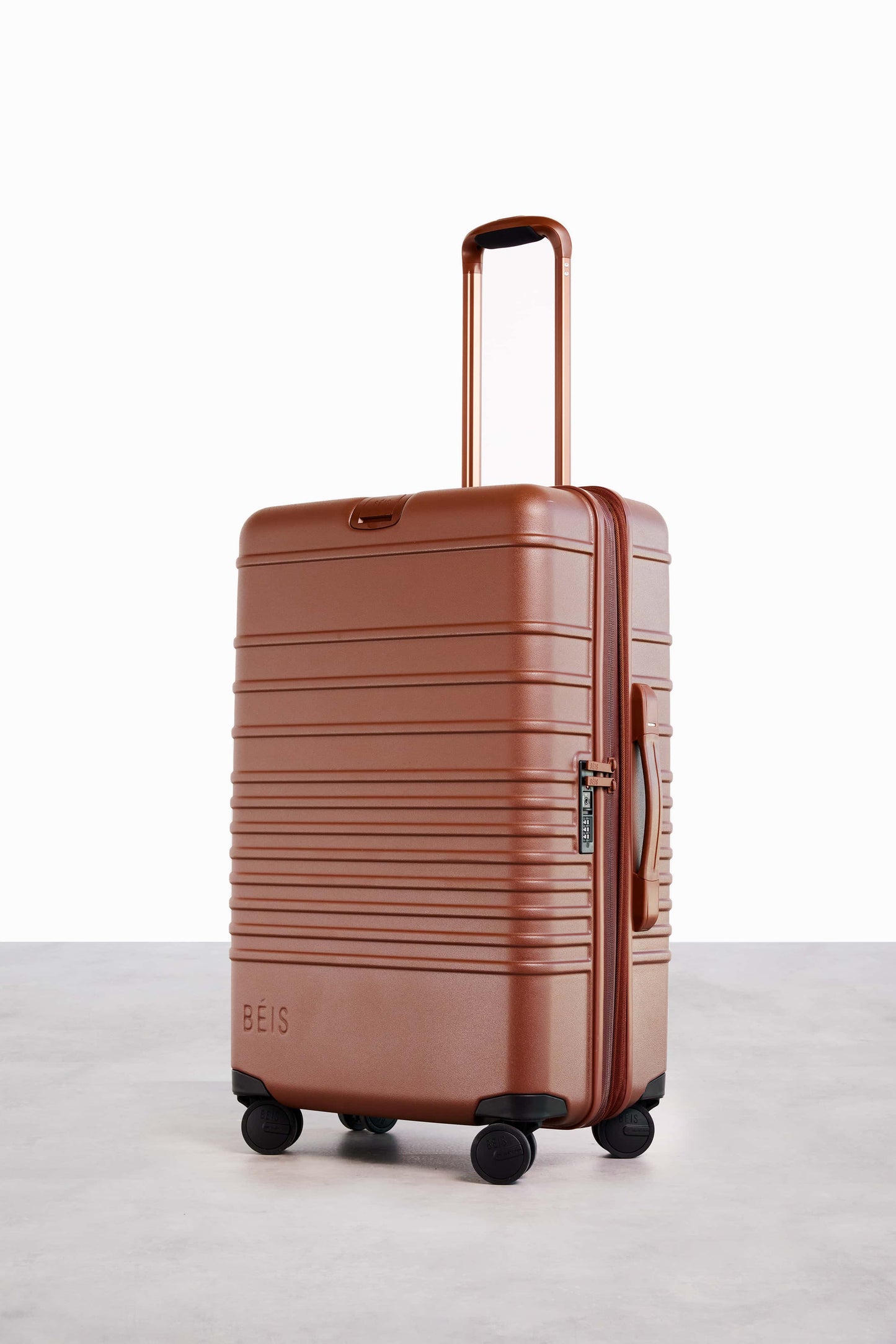 The 26" Check-In Roller in Maple