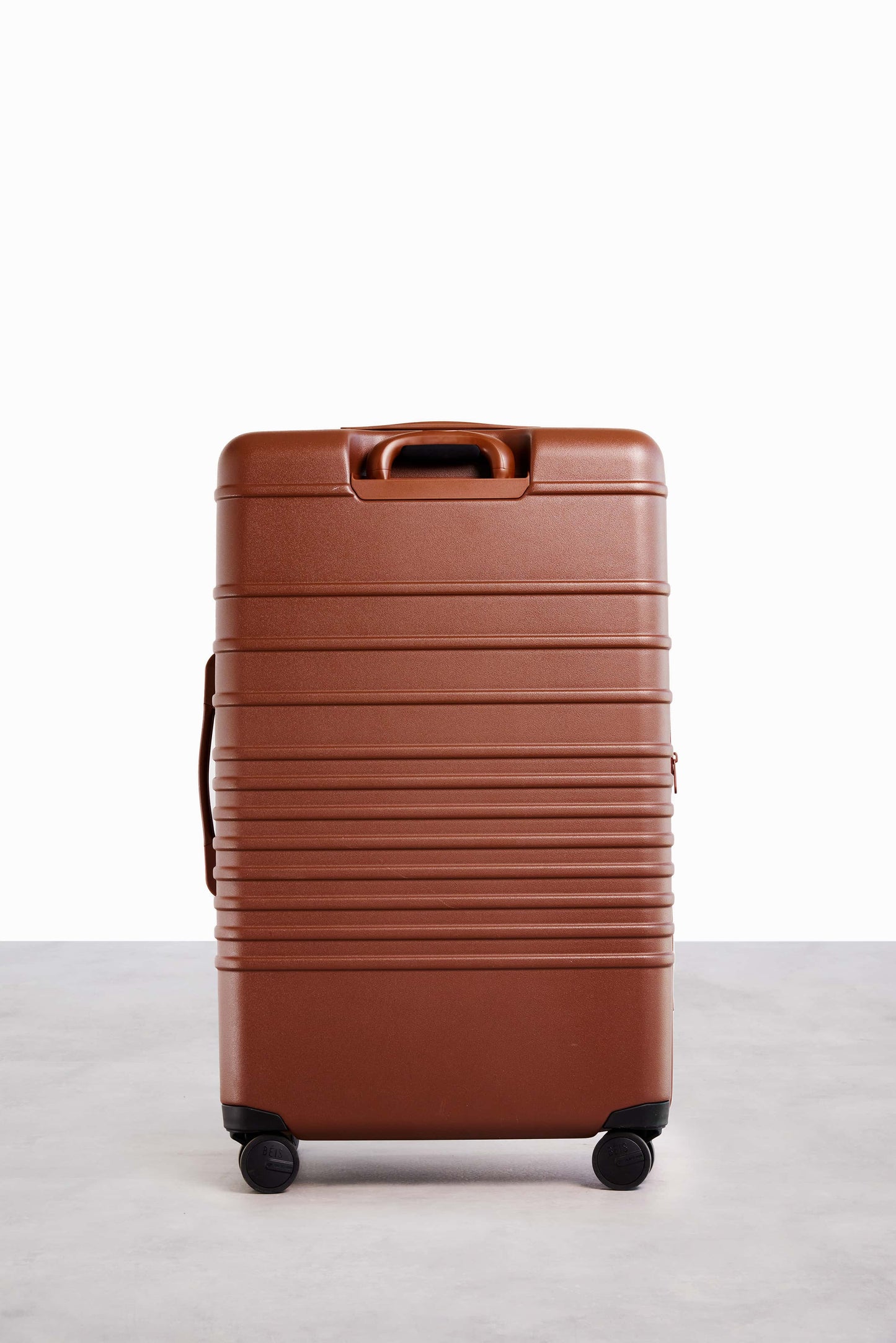 The 29" Large Check-In Roller in Maple