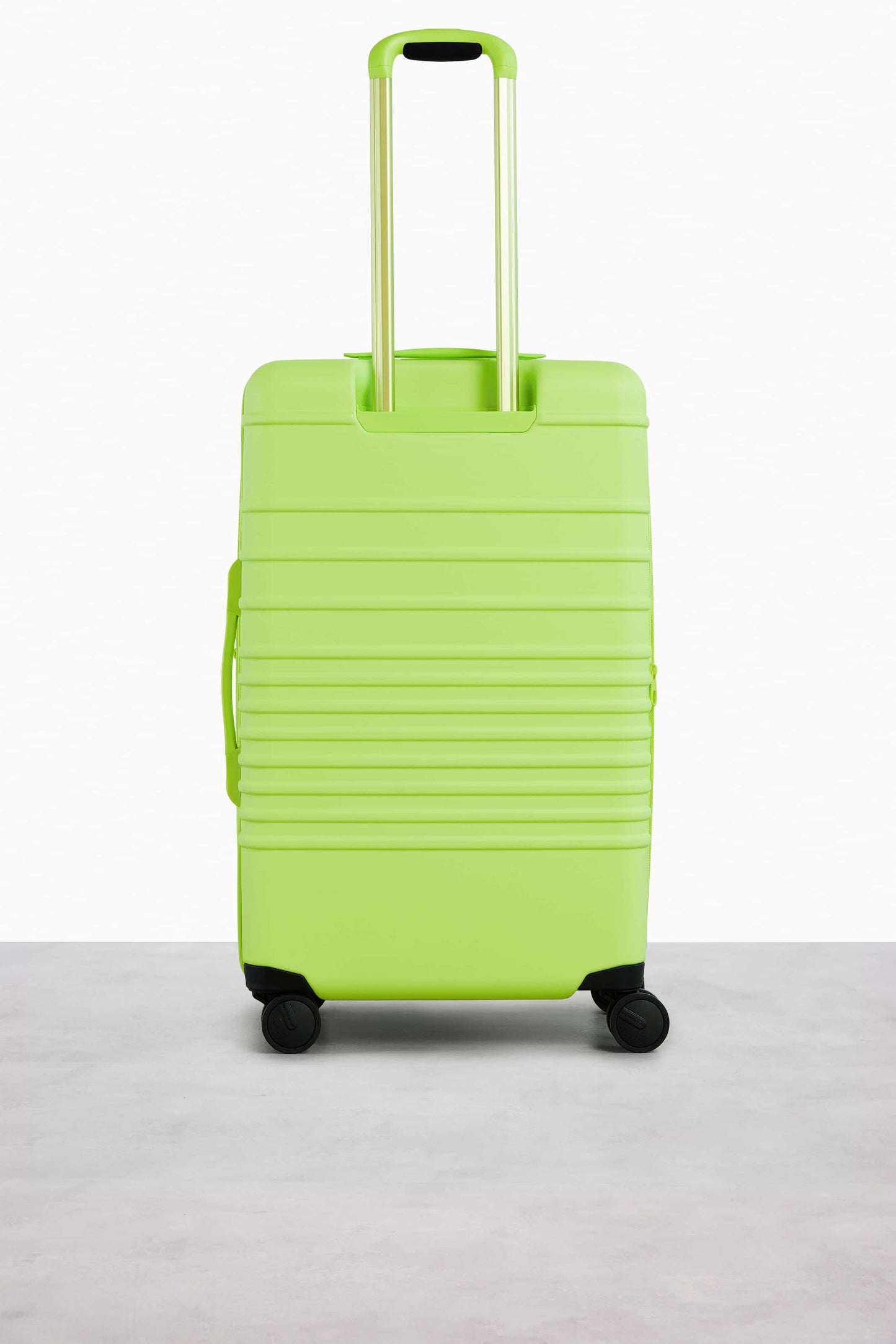 The 26" Check-In Roller in Citron