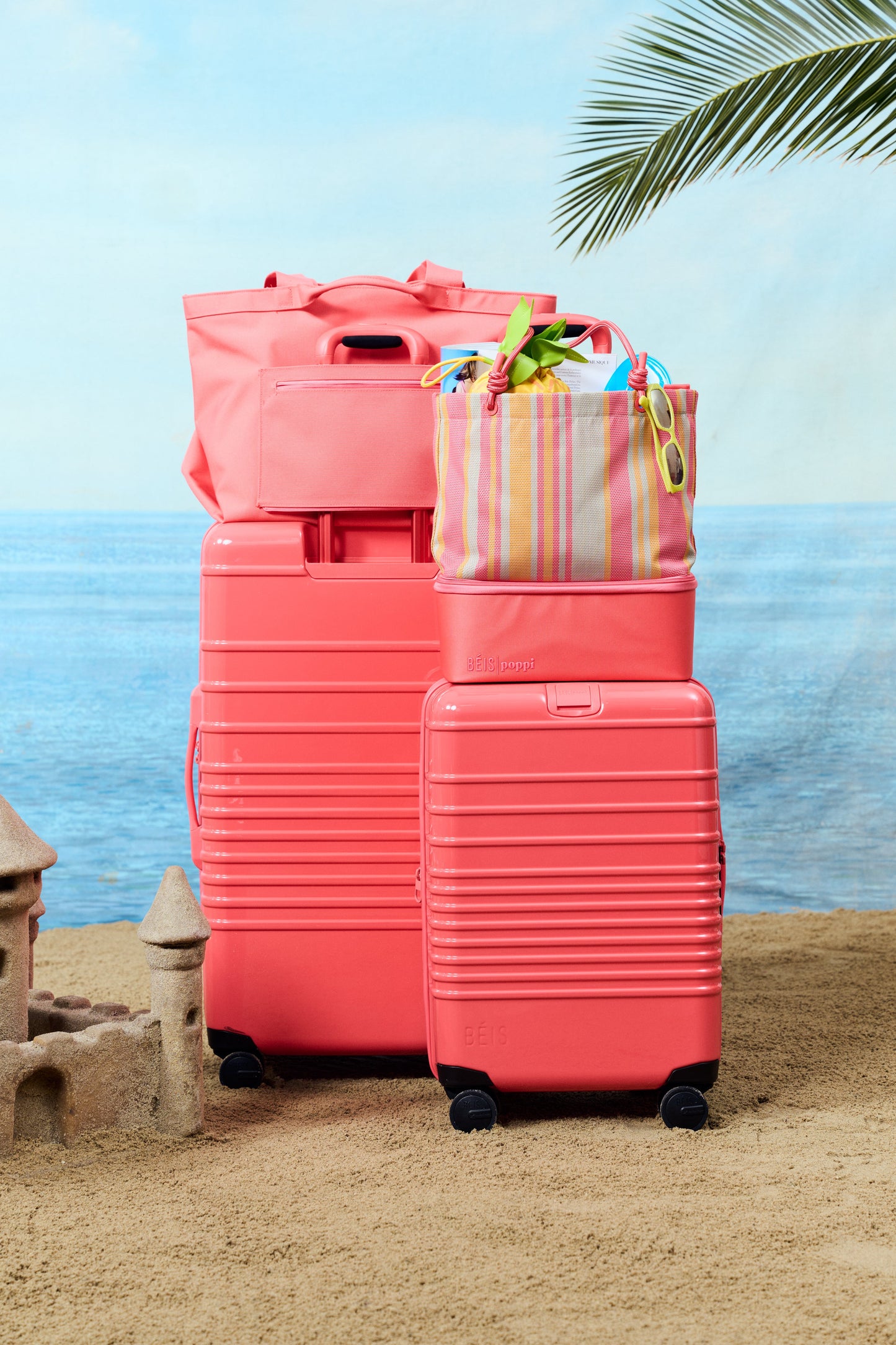BÉIS x poppi The Large Check-In Roller in Glossy Fruit Punch