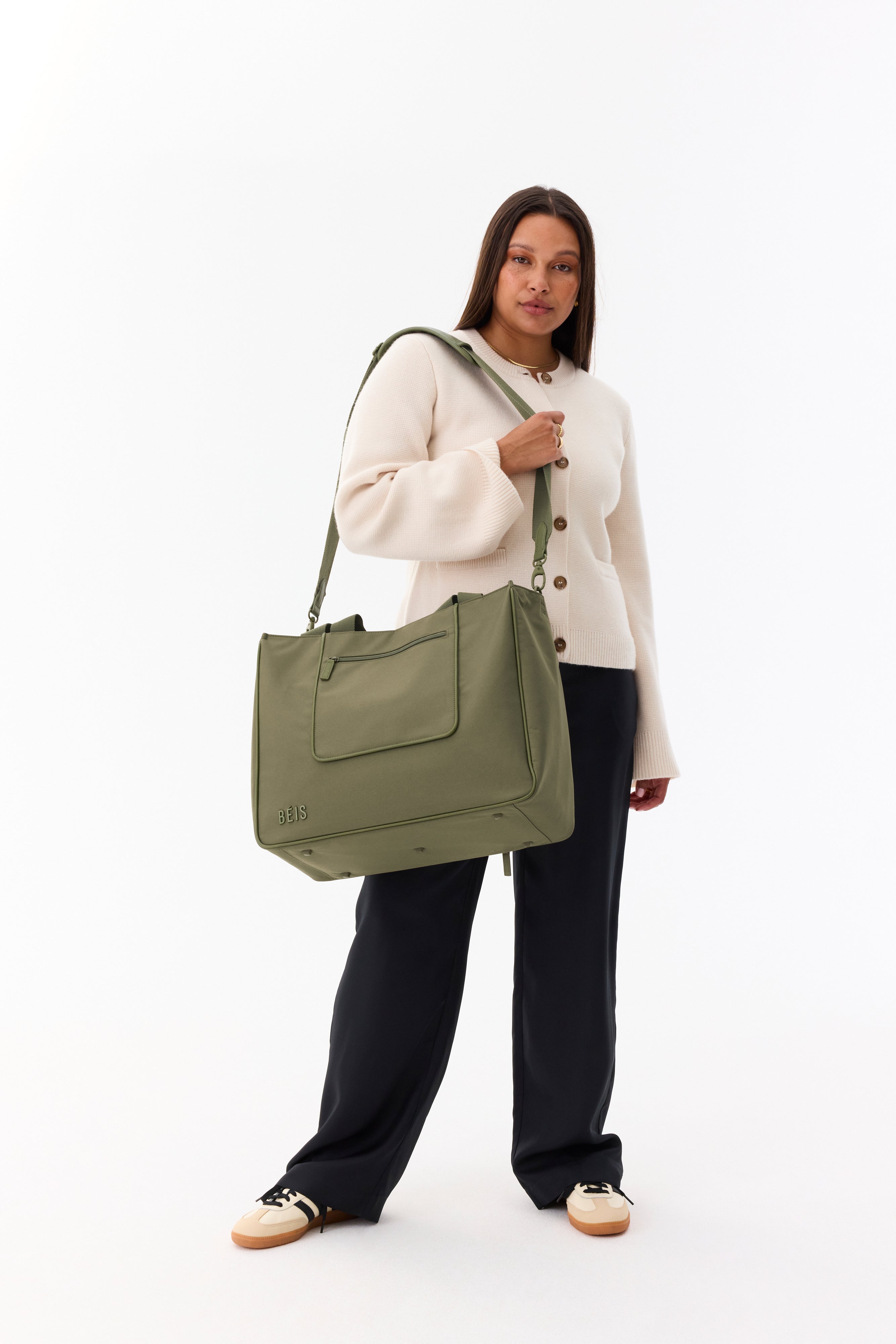 Beis East to West outlet Tote