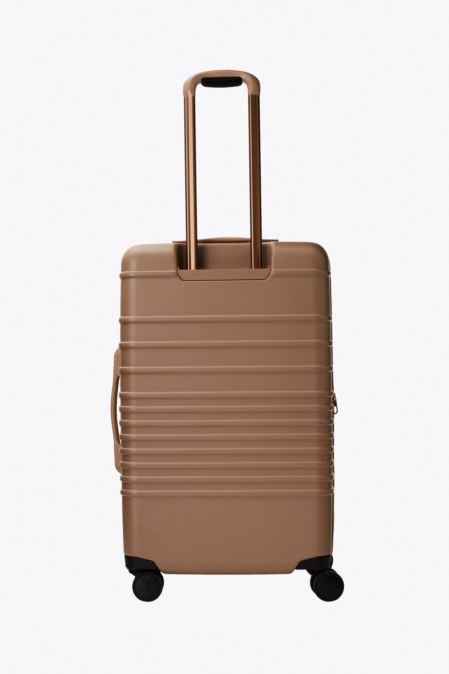 The Medium Check-In Roller in Camel