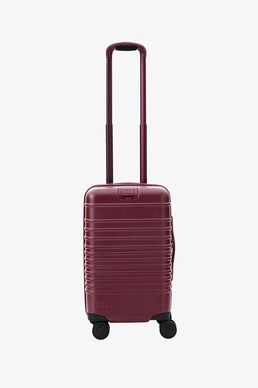 The Small Carry-On Roller in Burgundy