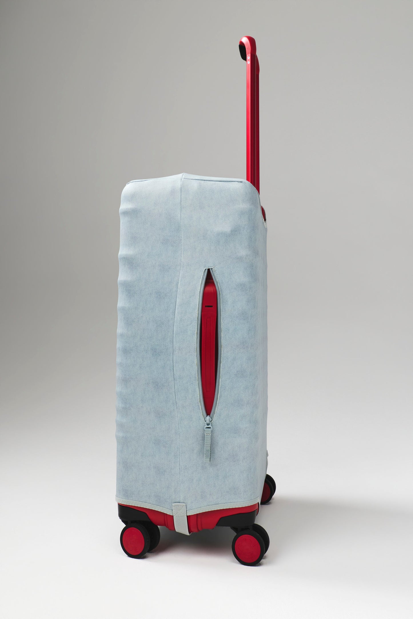 The Disney Large Check-In Luggage Cover in Blue Jeans