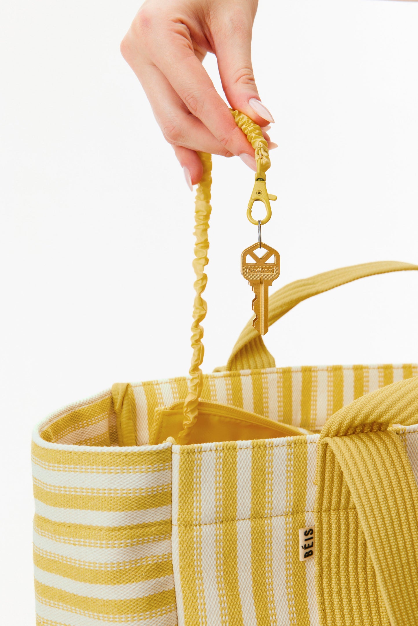 The Vacation Tote in Honey Stripe