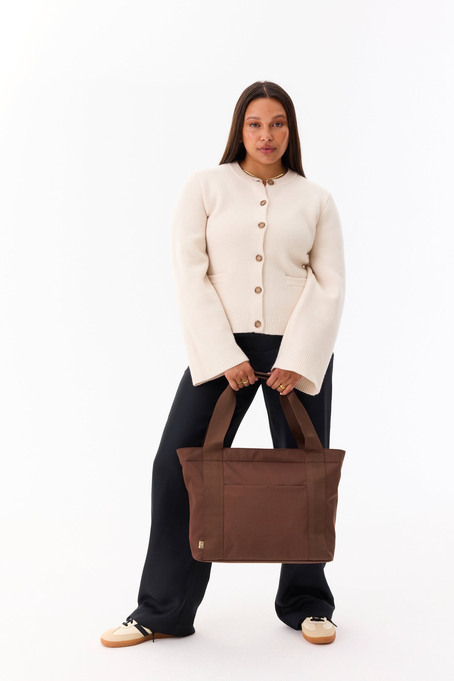 The BÉISics Tote in Maple