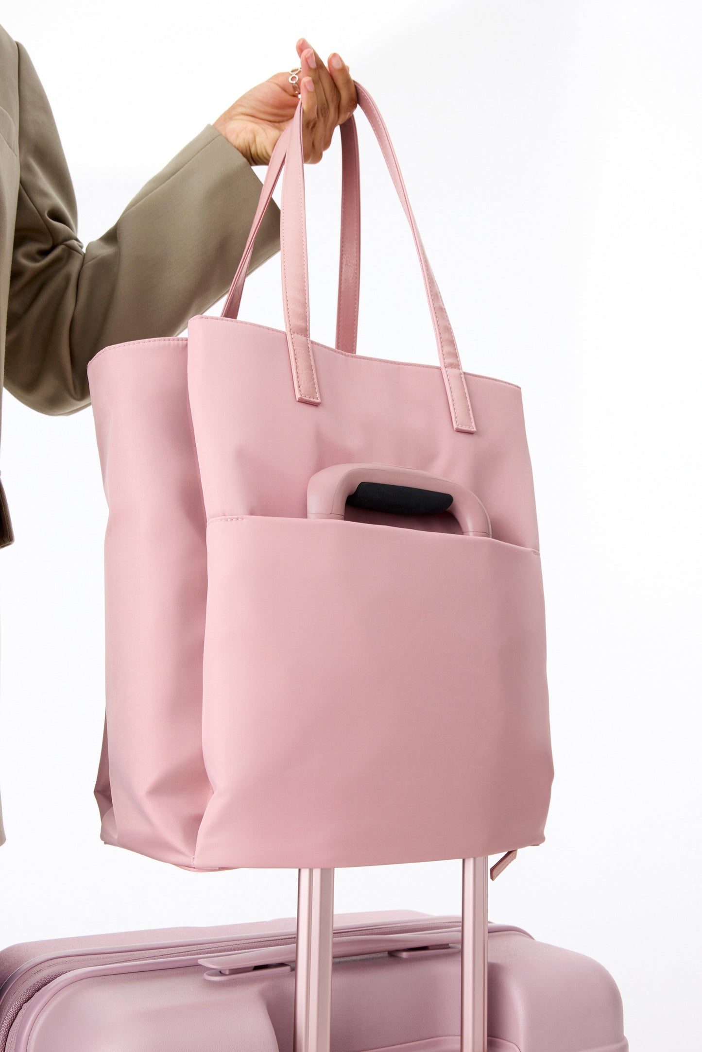 The Commuter Tote in Atlas Pink