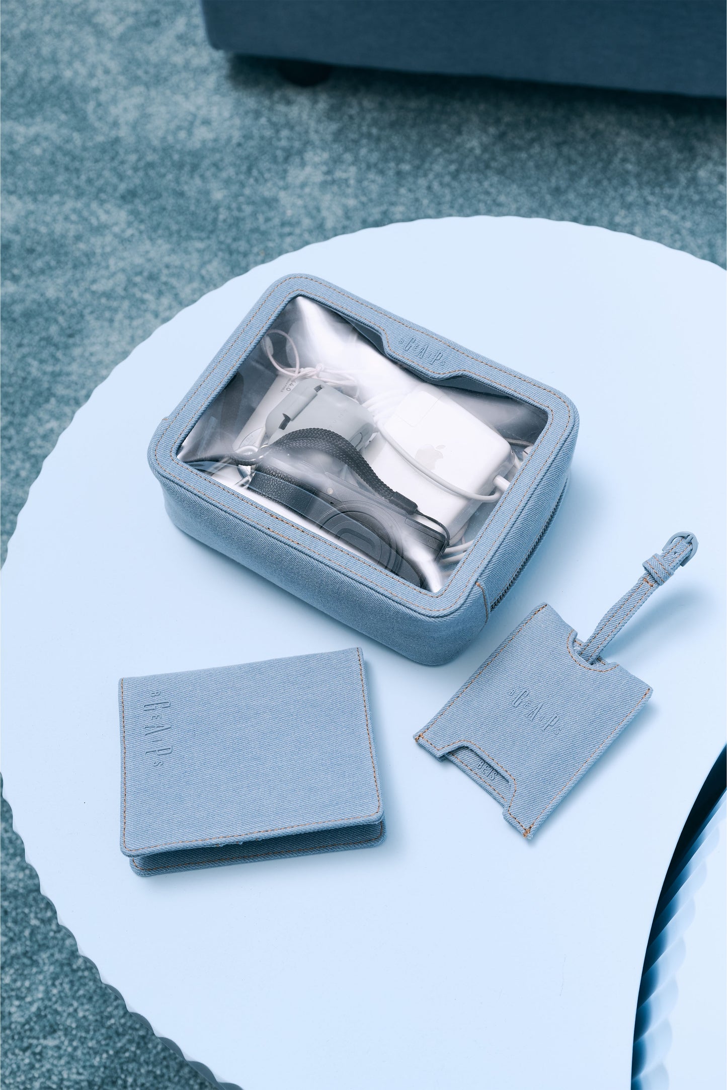Gap x BÉIS The Passport & Luggage Tag Set in Denim Blue