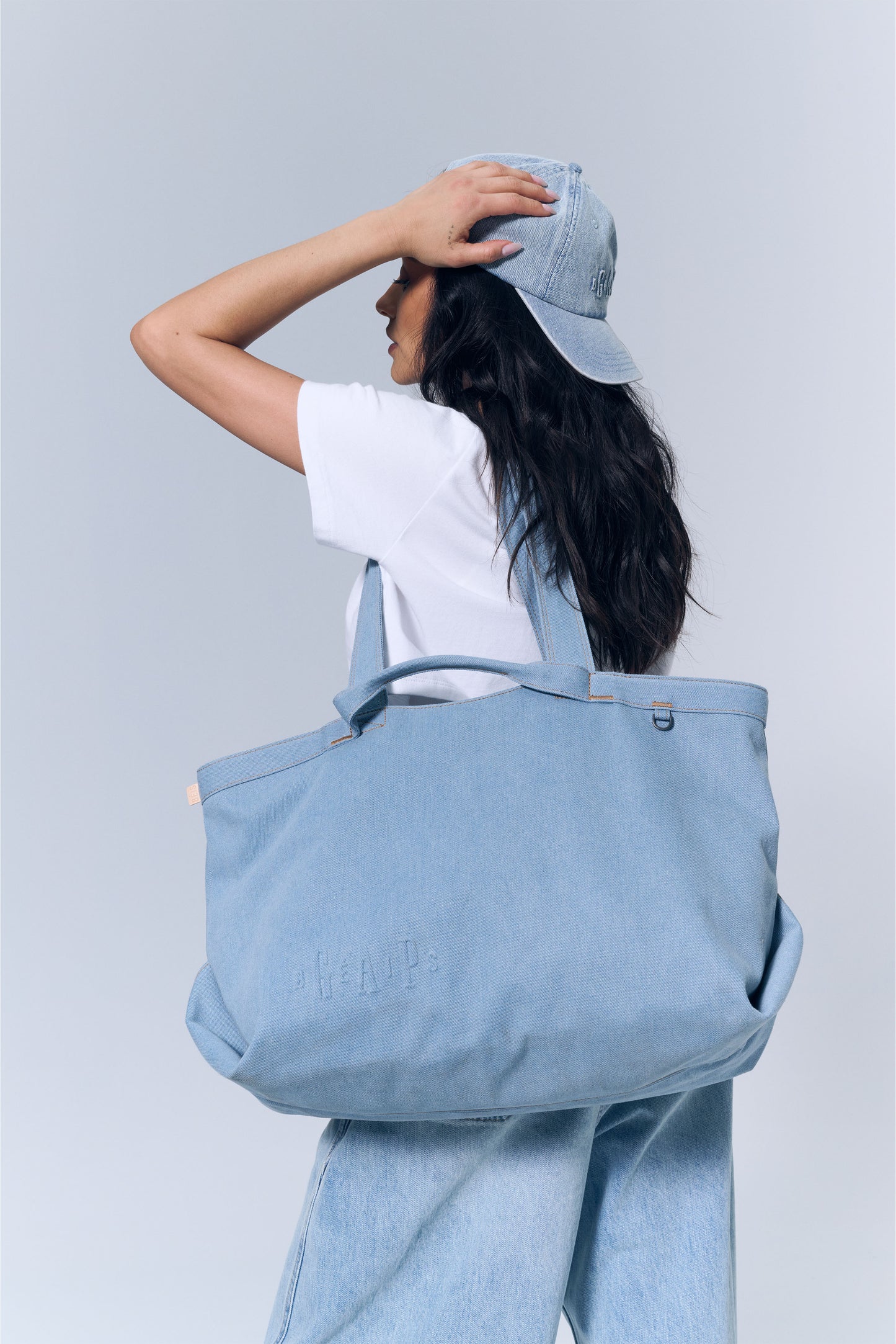 Gap x BÉIS The Travel Tote in Denim Blue