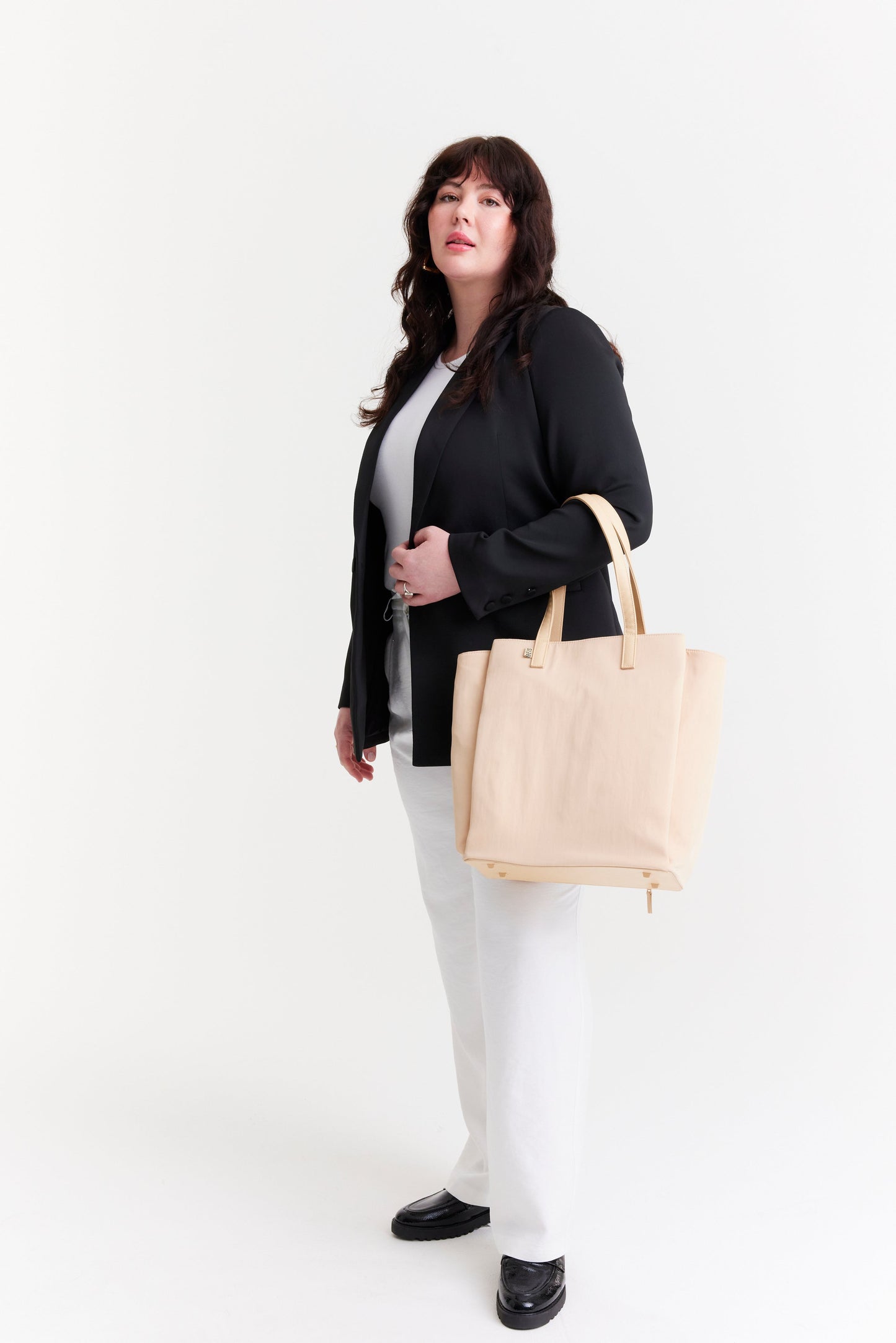 The Commuter Tote In Beige