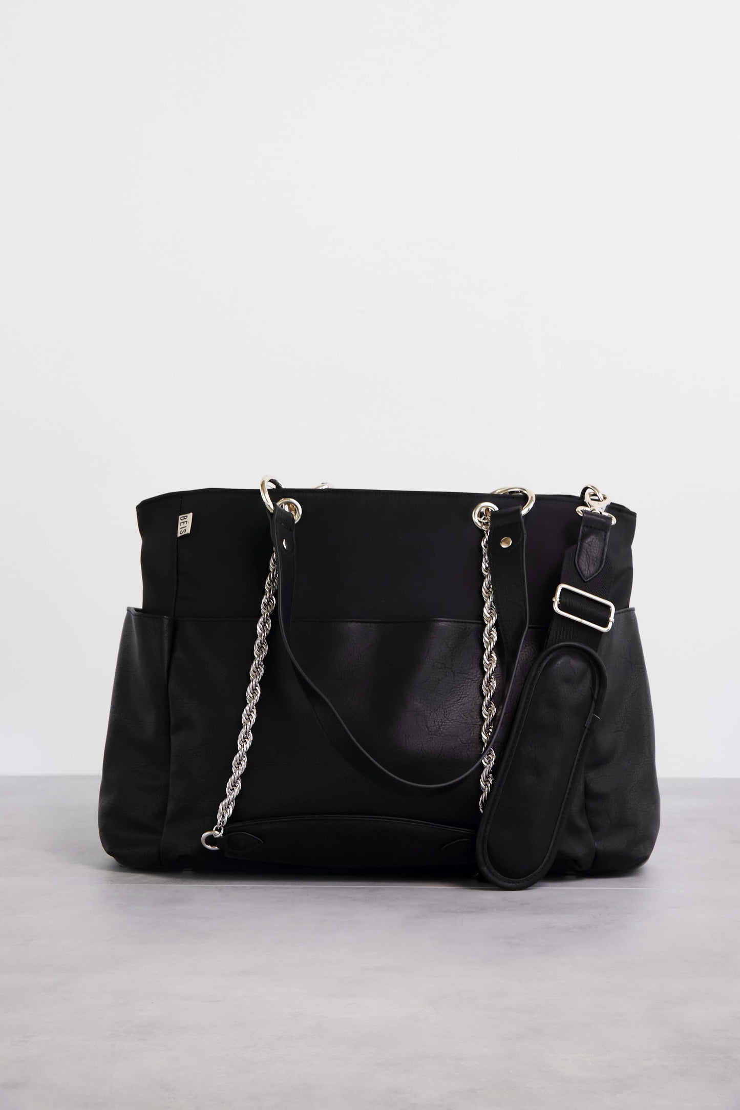 The Diaper Bag in Black