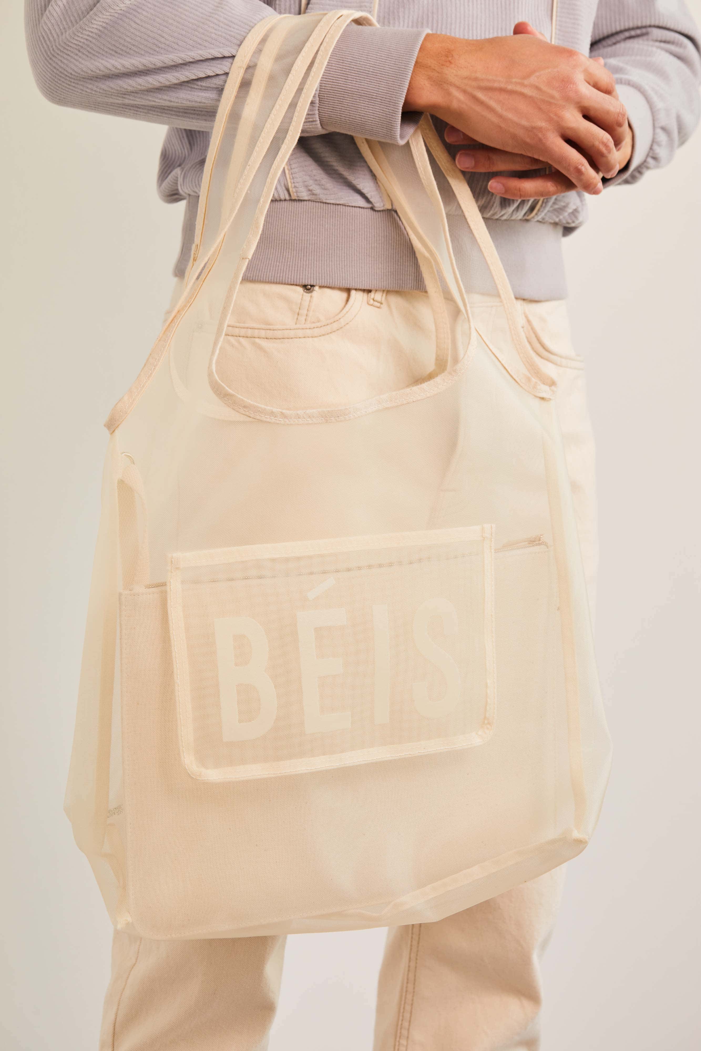 Beis sale beach tote