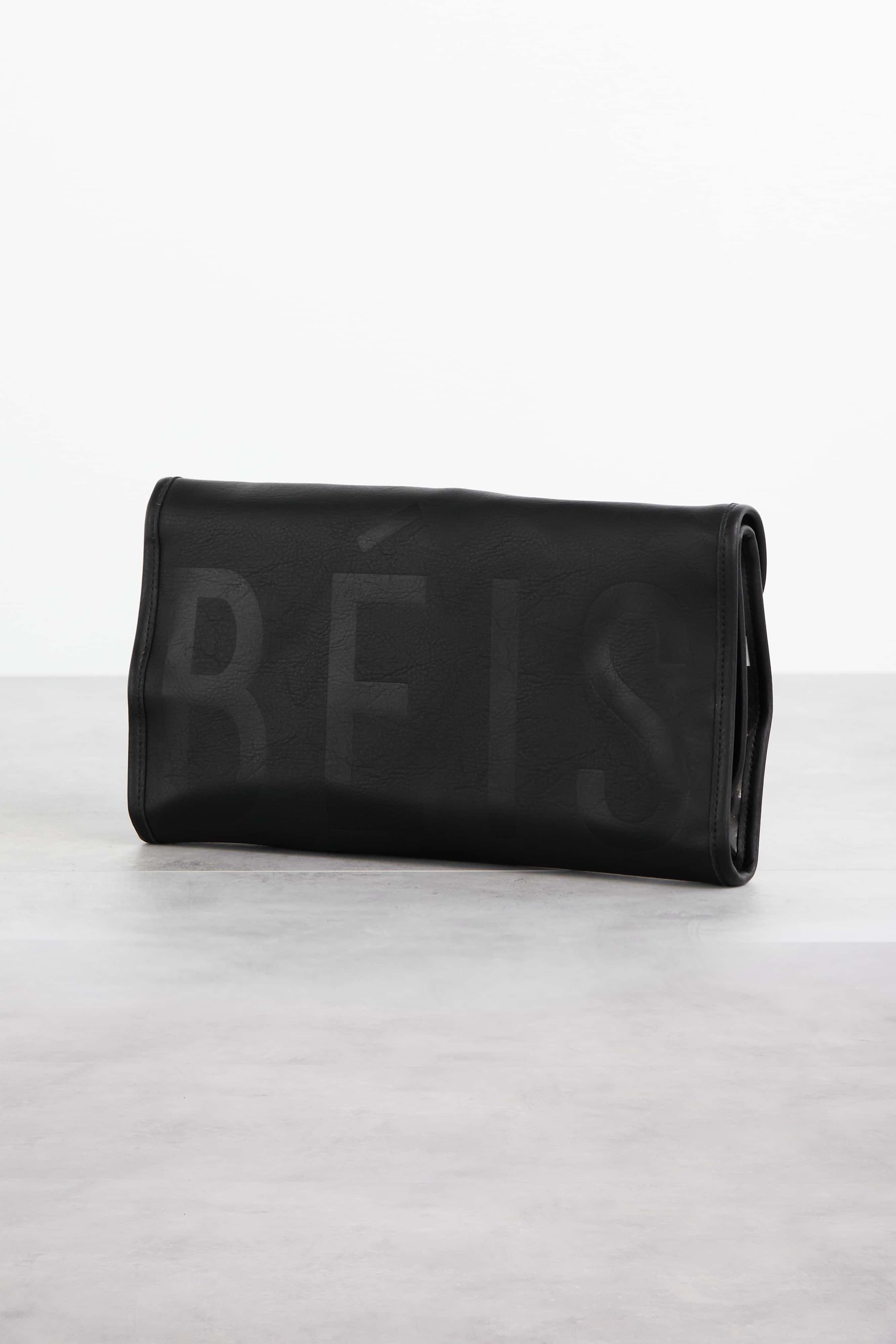 BÉIS 'The Hanging Jewelry Case' in Black | BÉIS Travel UK