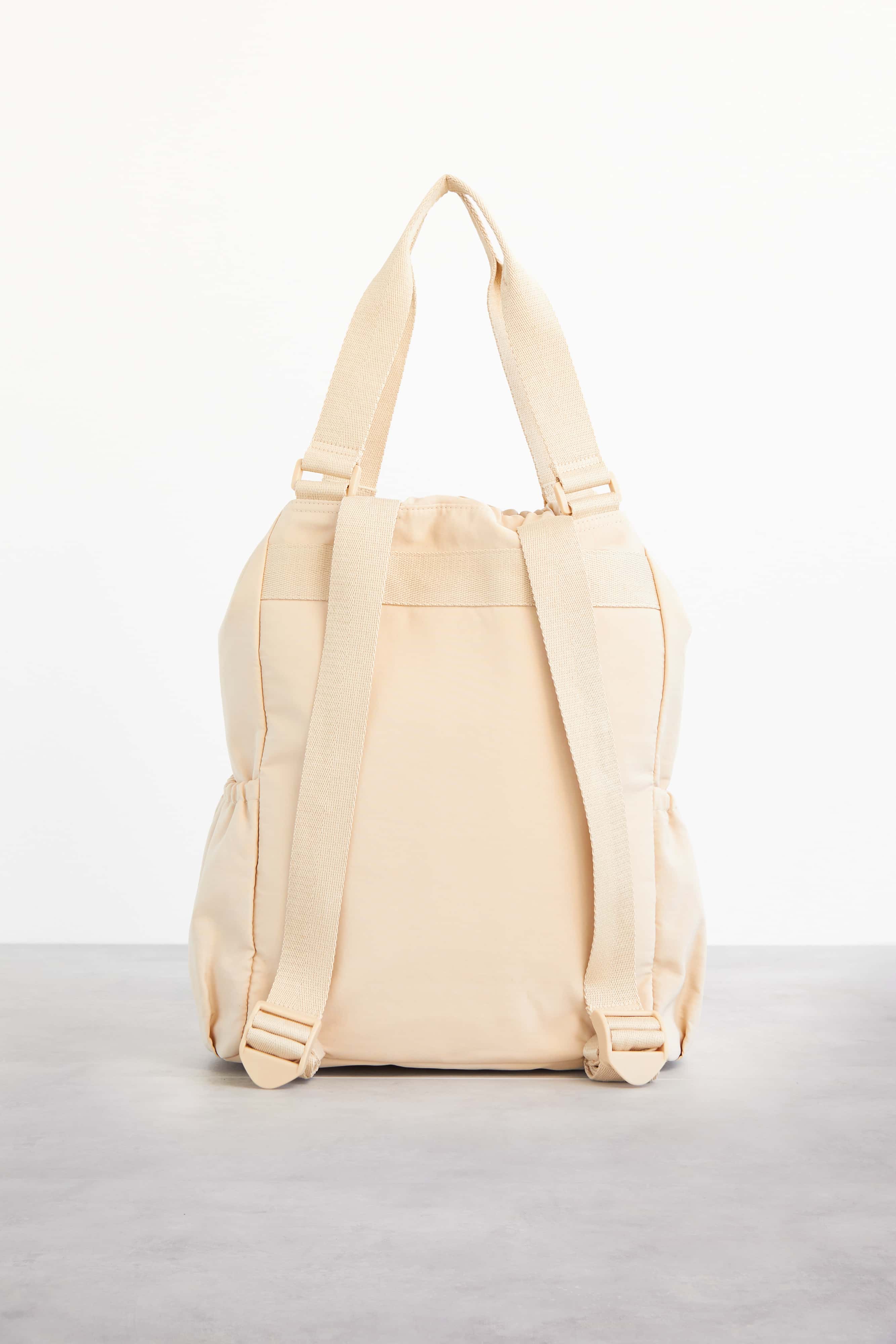 Beis sale beach tote