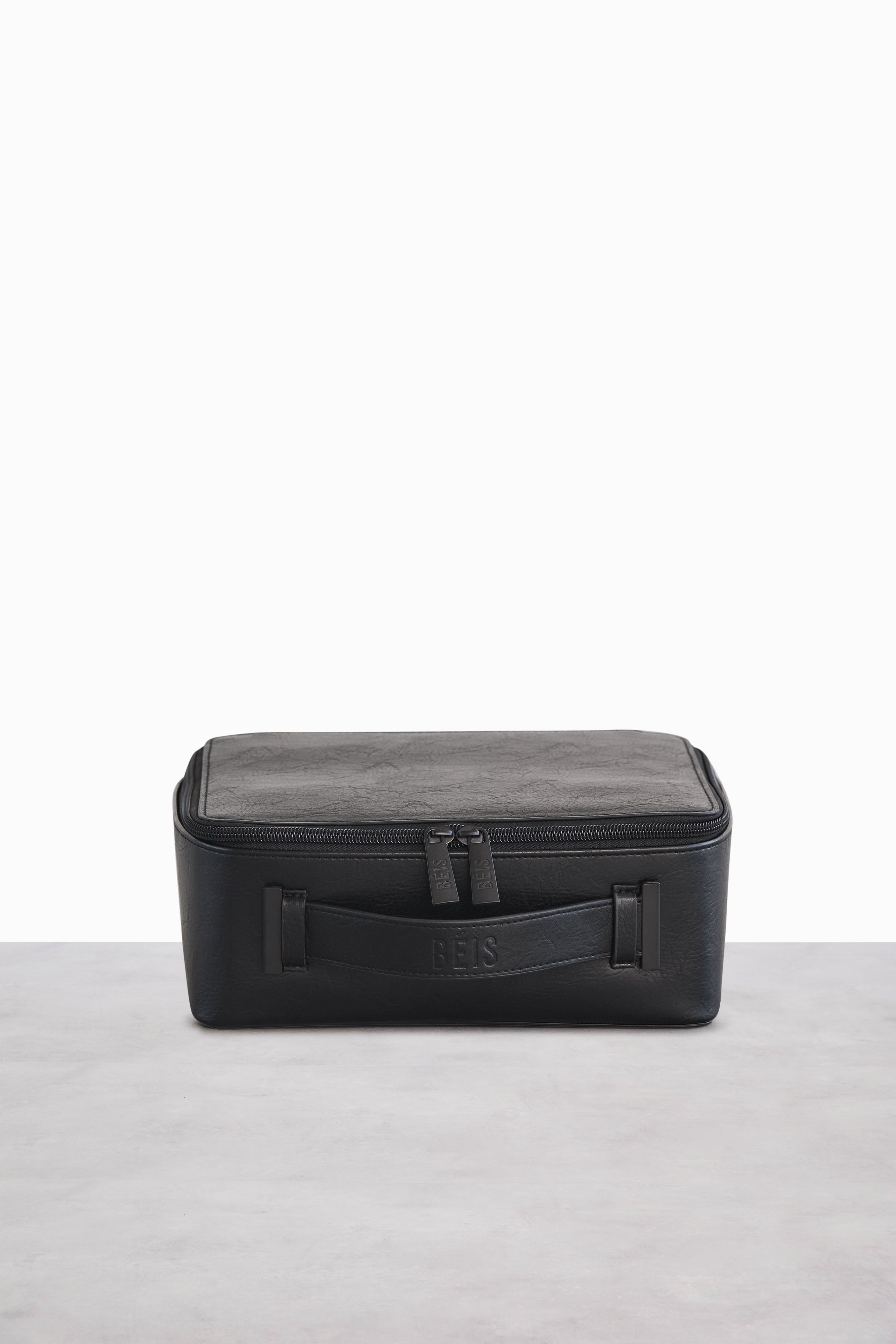 Black deals makeup case