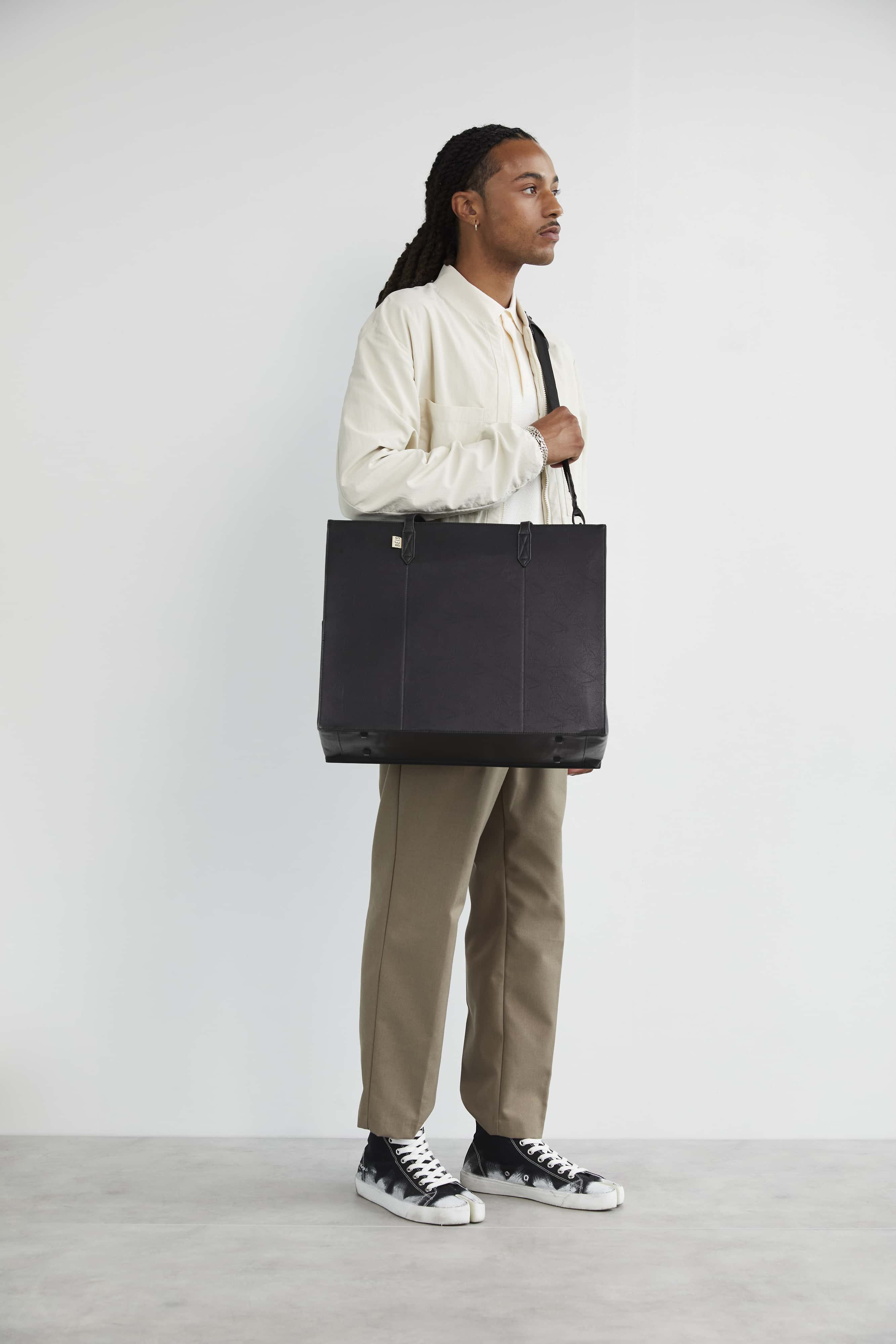 Beis tote shop
