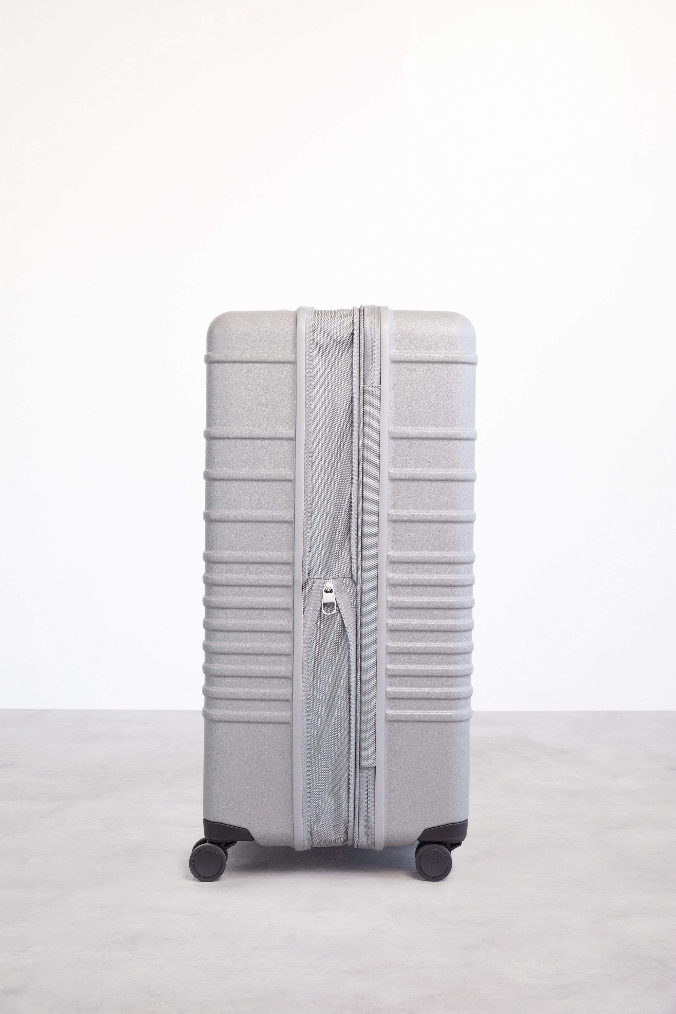 Beis discount luggage canada