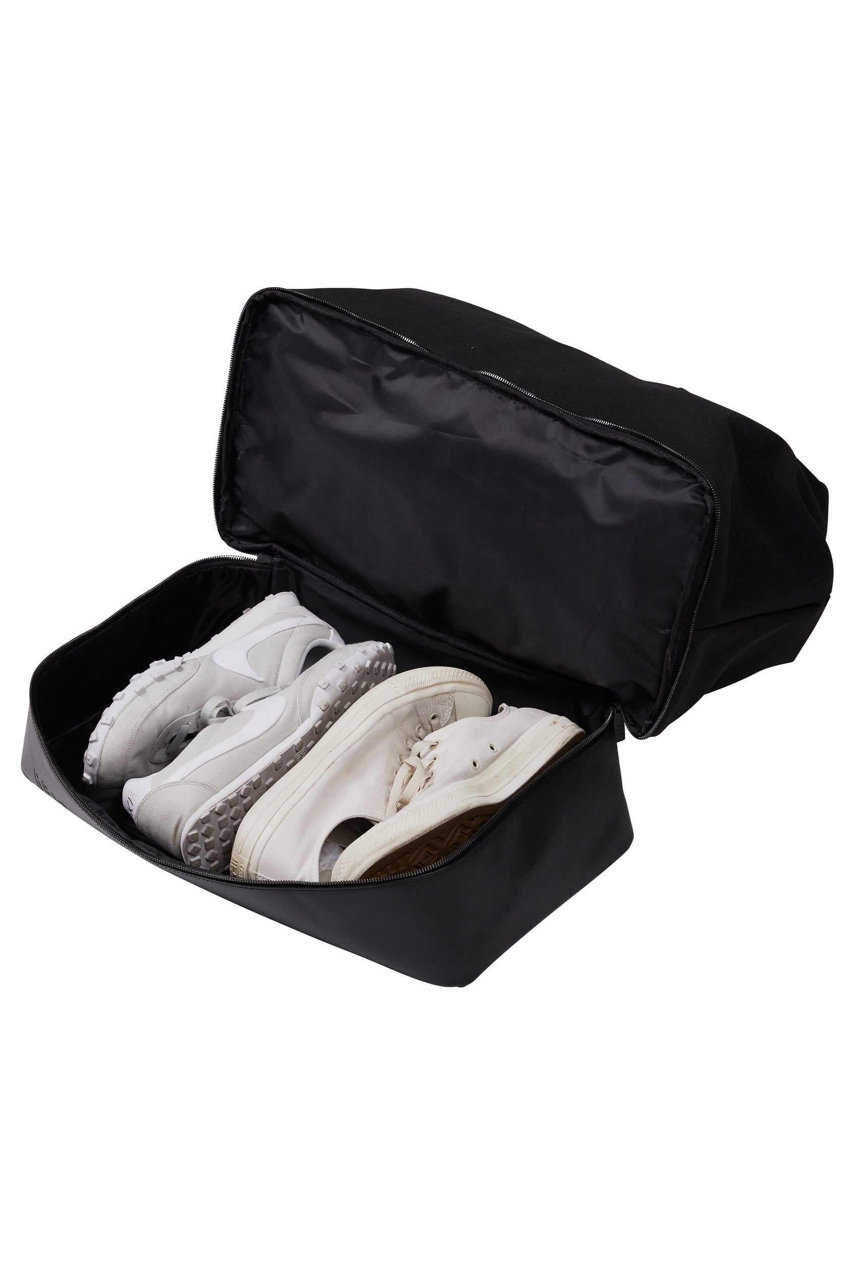 BÉIS 'The Weekender' in Black - Black Weekender Bag & Travel Bag | BÉIS ...